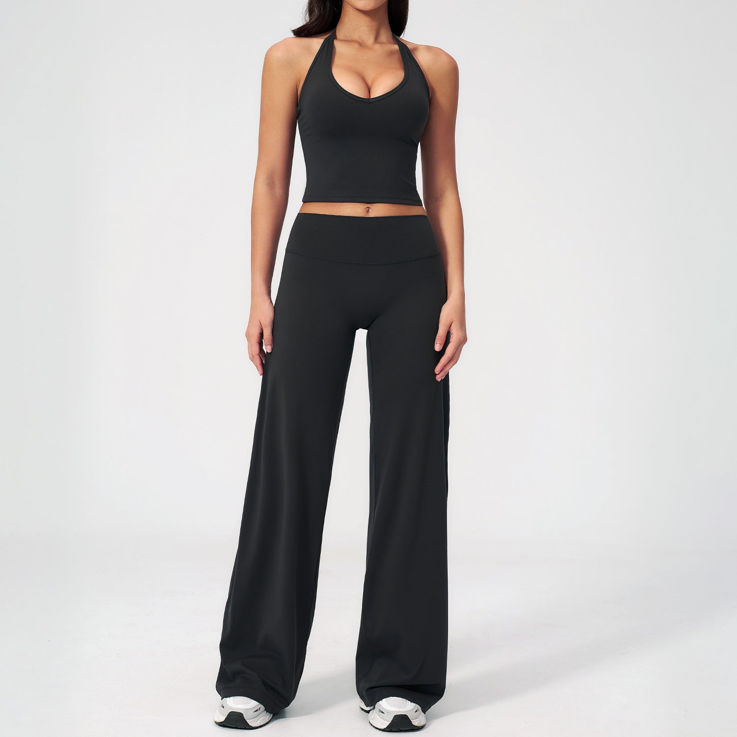 Women'e wholesale Halter-neck open-back workout set with wide-leg straight-cut bottoms