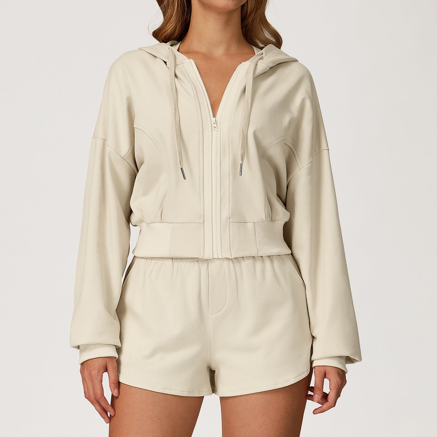 Comfortable hoodies with shorts fitness suit