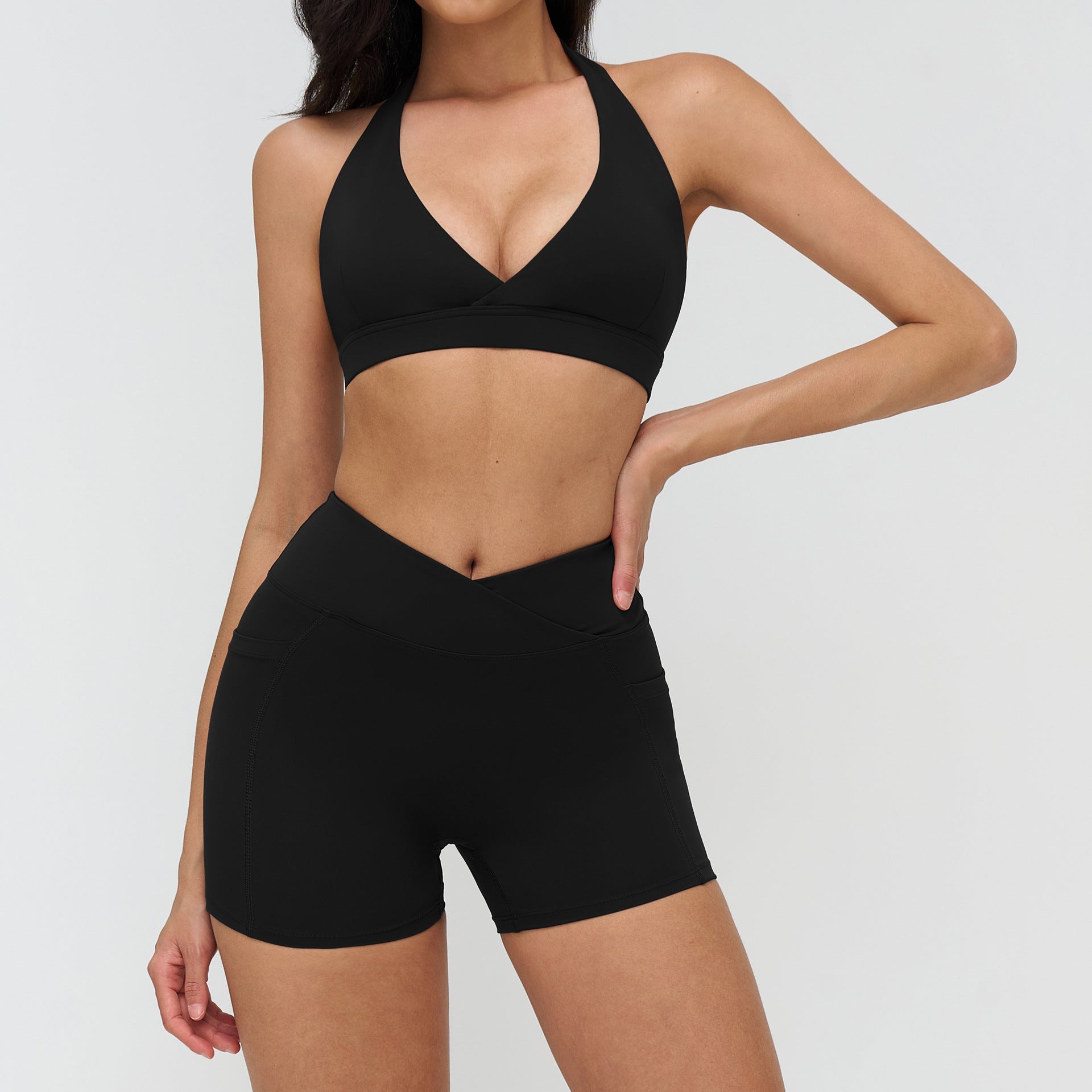 Women's wholesale sports bras with shorts wet