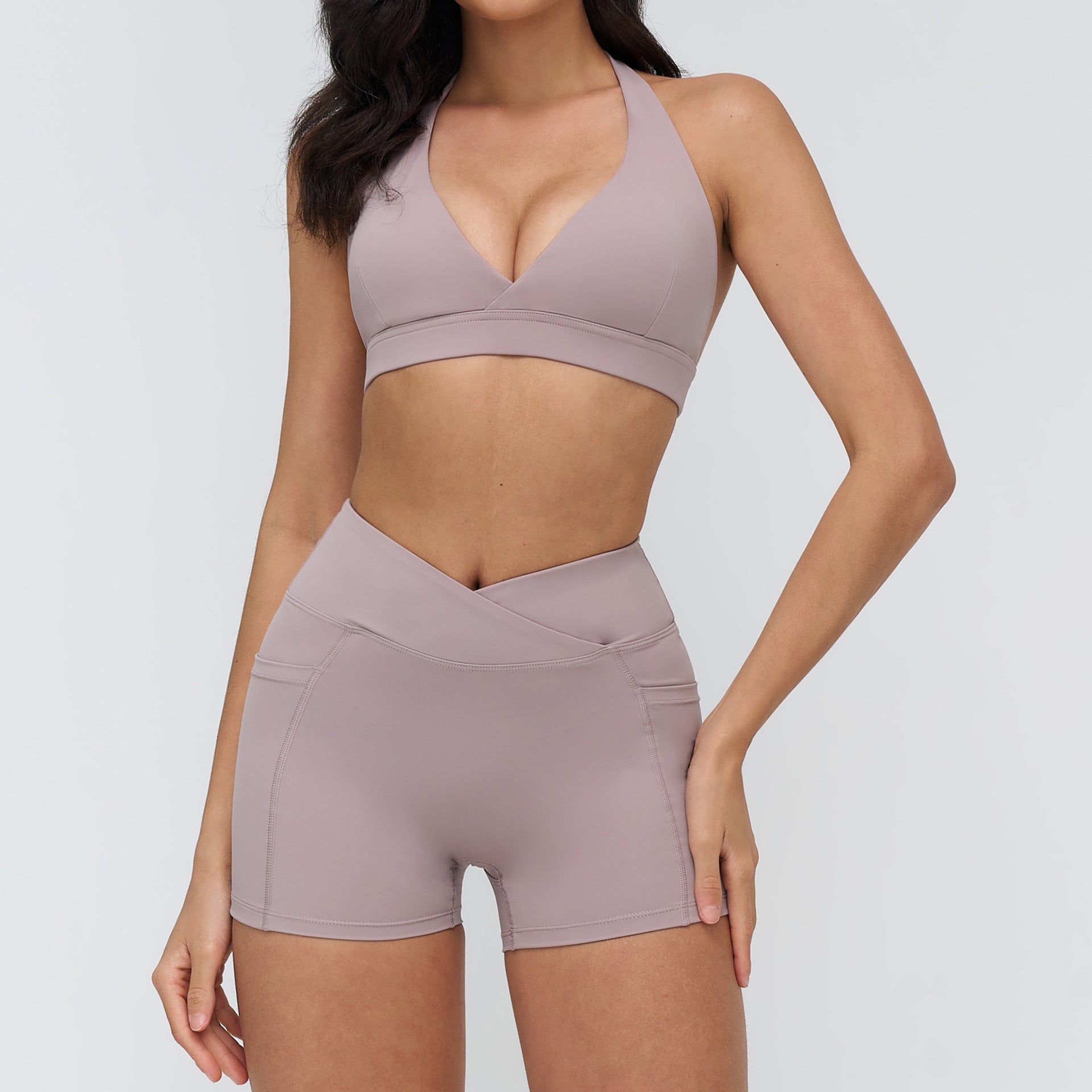 Women's wholesale sports bras with shorts wet