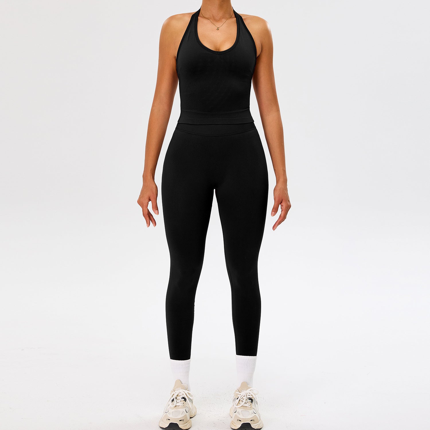 Women's seamless sports fitness bras set