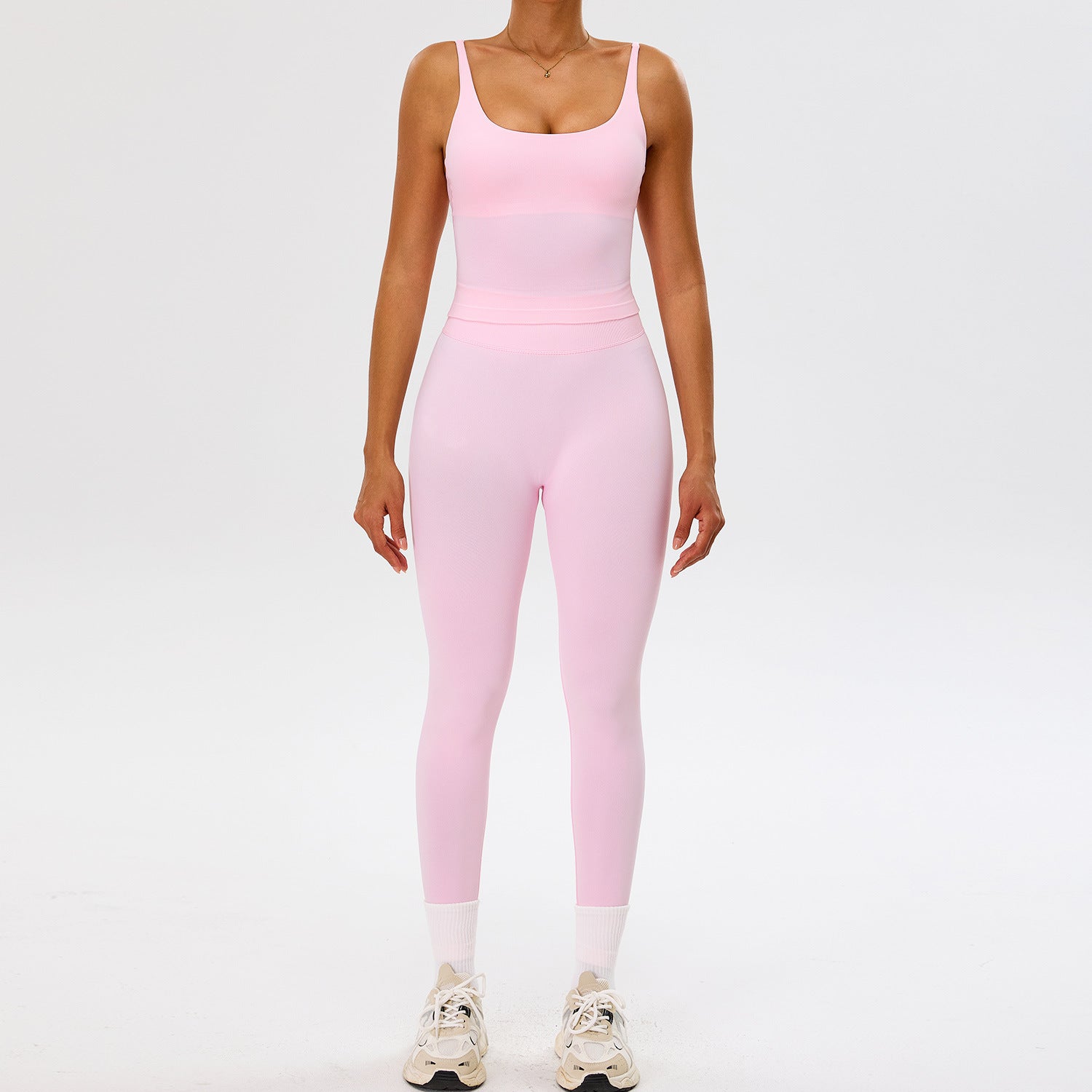 Women's seamless sports fitness bras set