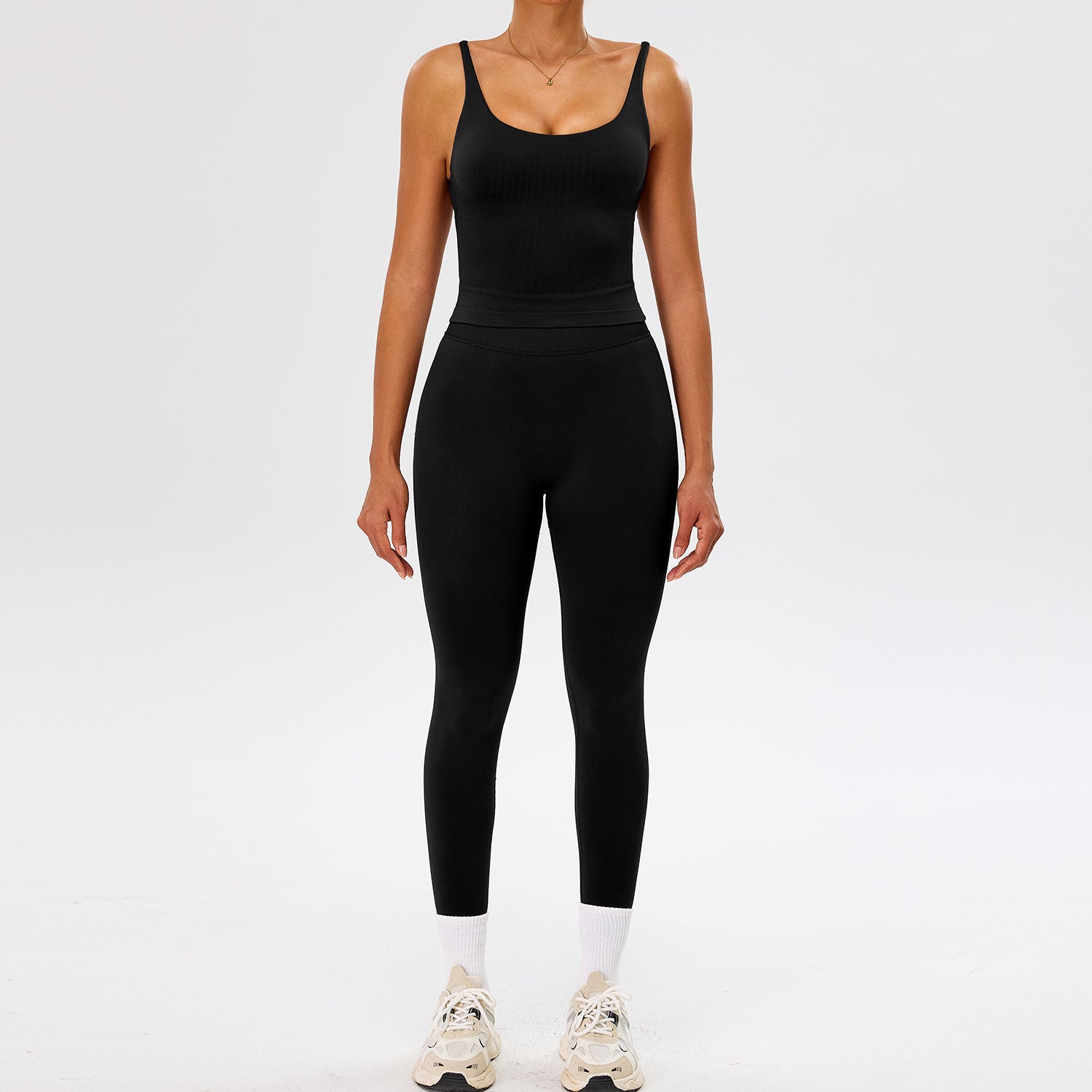 Women's seamless sports fitness bras set