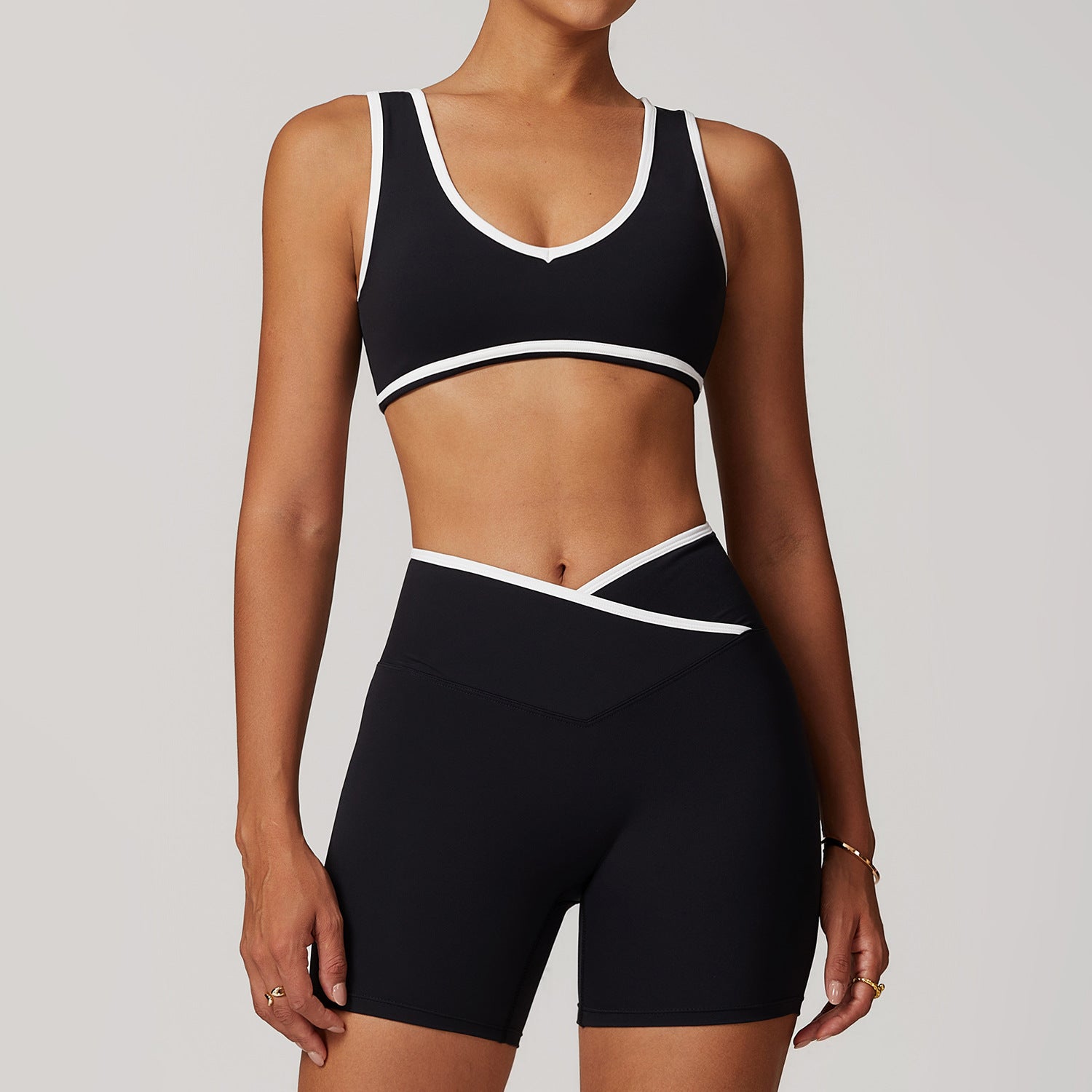 Women's wholesale quick-drying sports bras set