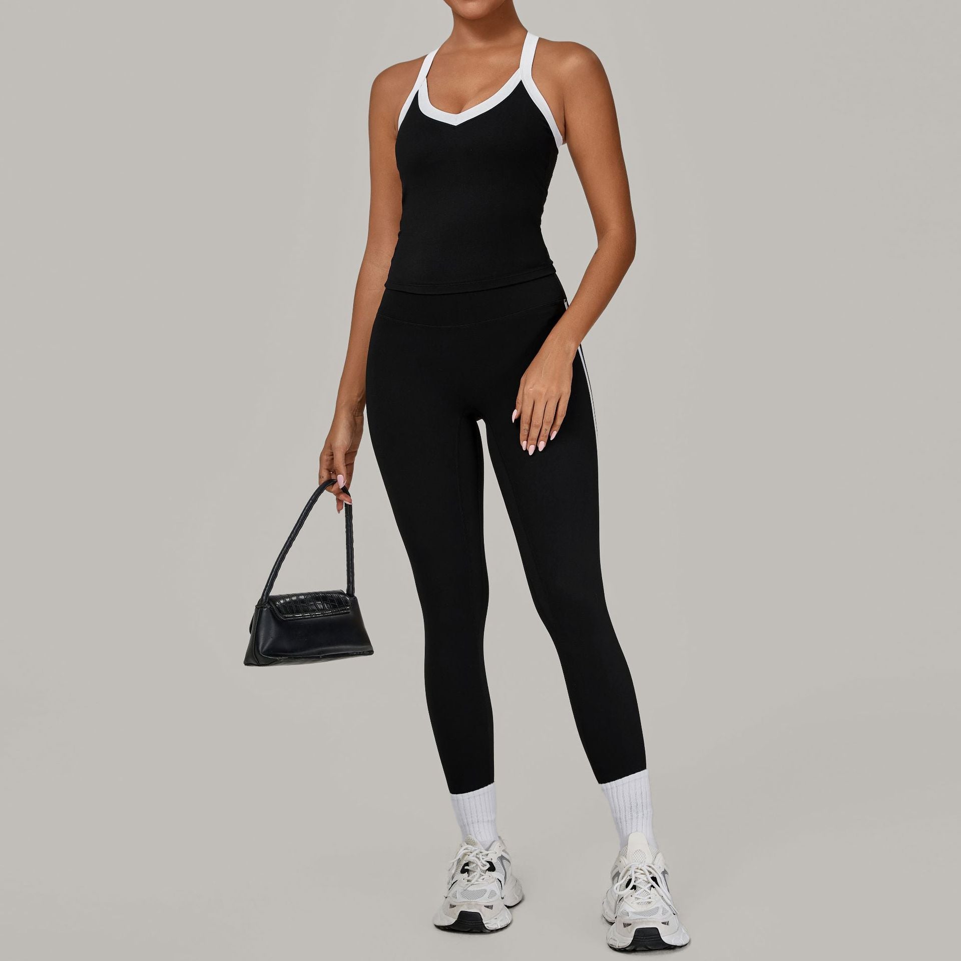 Women's contrasting color quick-drying sports suit