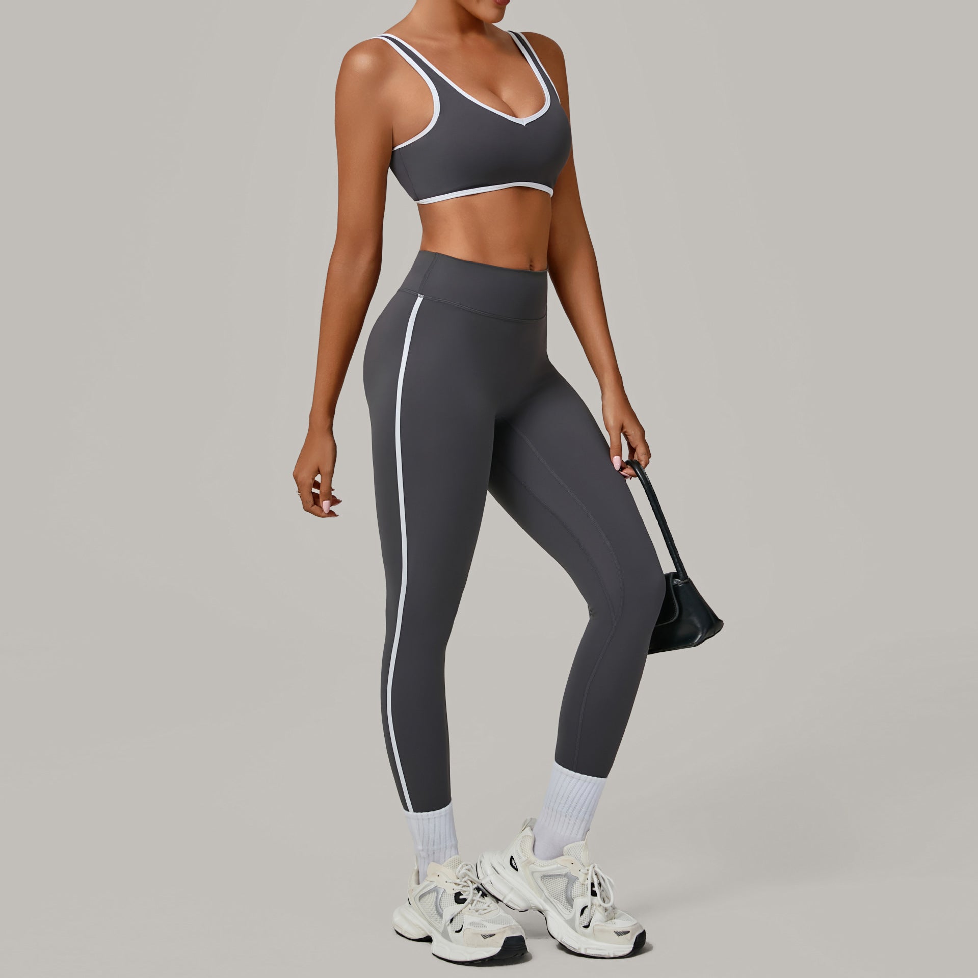 Women's wholesale quick-drying sports bras set