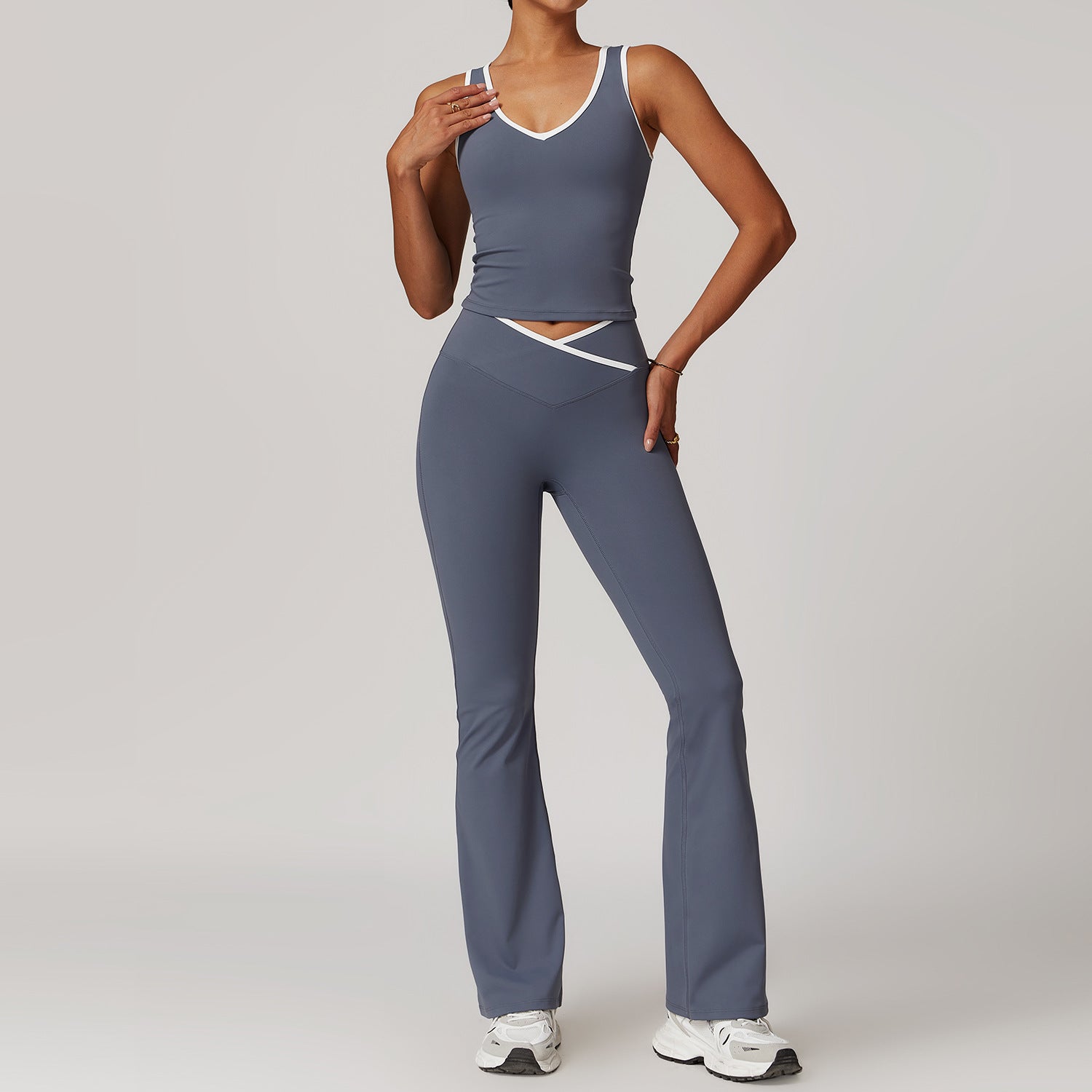 Tight nude yoga suit running fitness yoga suit