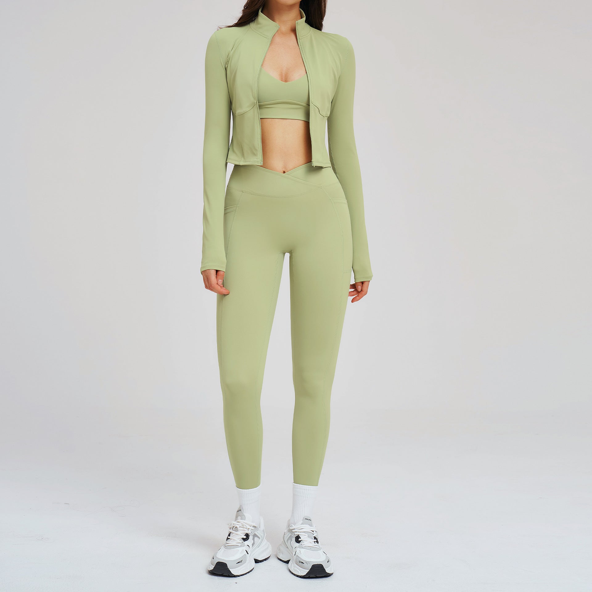 Quick-drying wholesale 3-pieces set fitness sports set