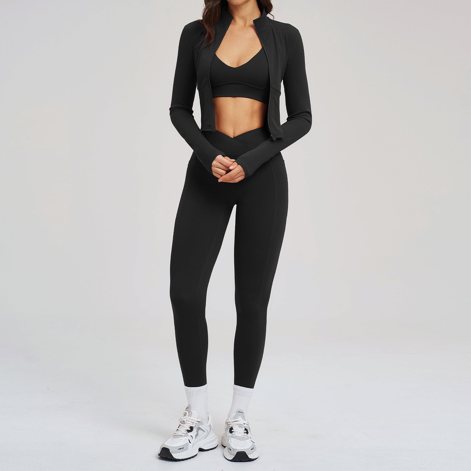 Quick-drying wholesale 3-pieces set fitness sports set