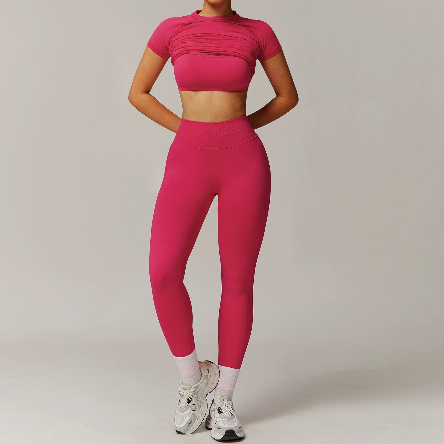 Women's bra short-sleeved shirt with long leggings three-piece yoga suit