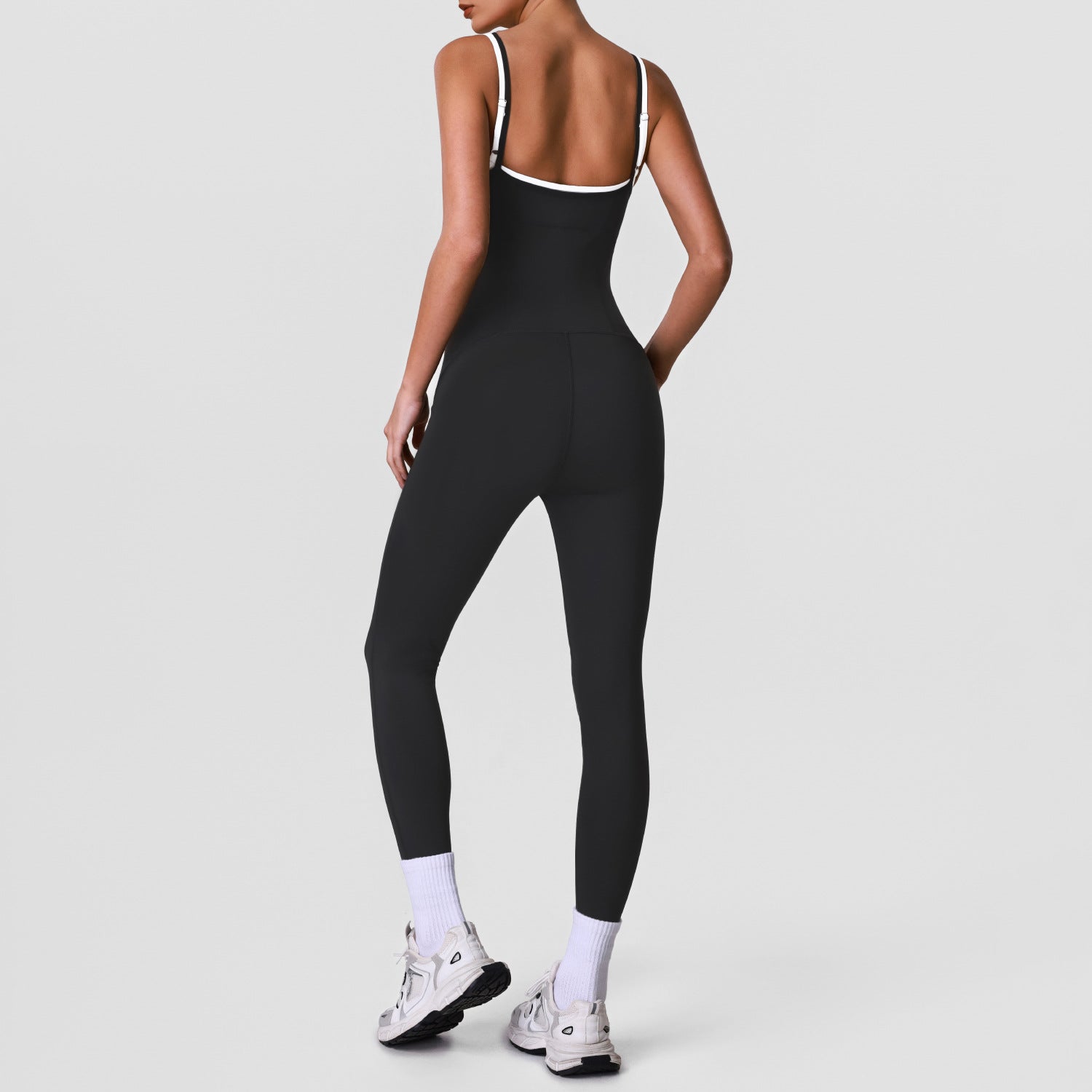 New adjustable thin-strap backless sleeveless one-piece jumpsuit