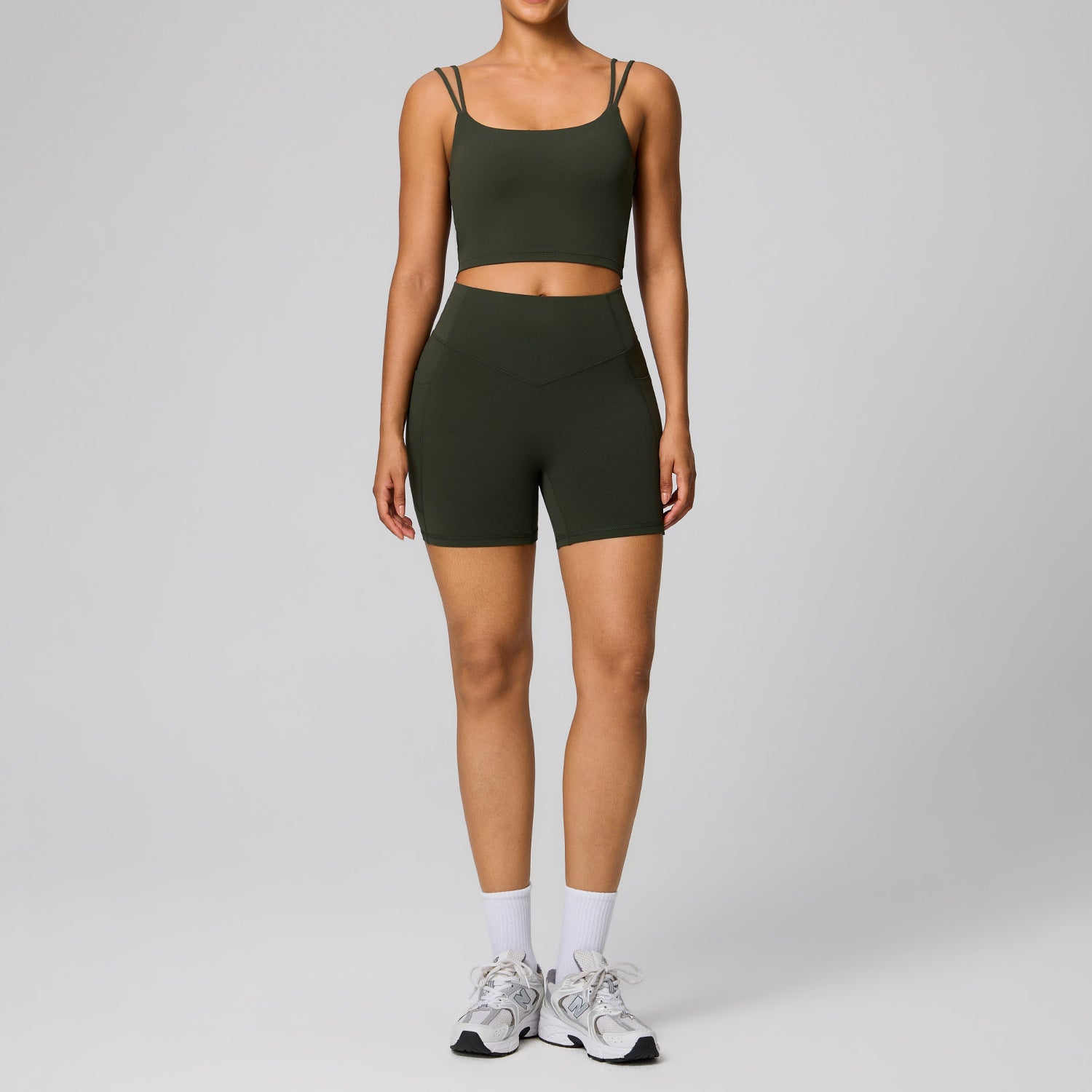 Women's New Quick-Drying Sports Bra with Pocketed Shorts Yoga Set