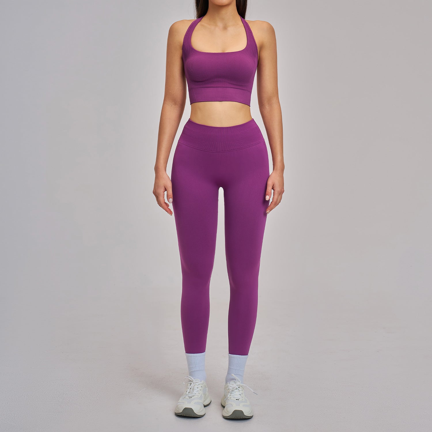 Women's seamless Back-Enhancing Form-Fitting Workout Wear
