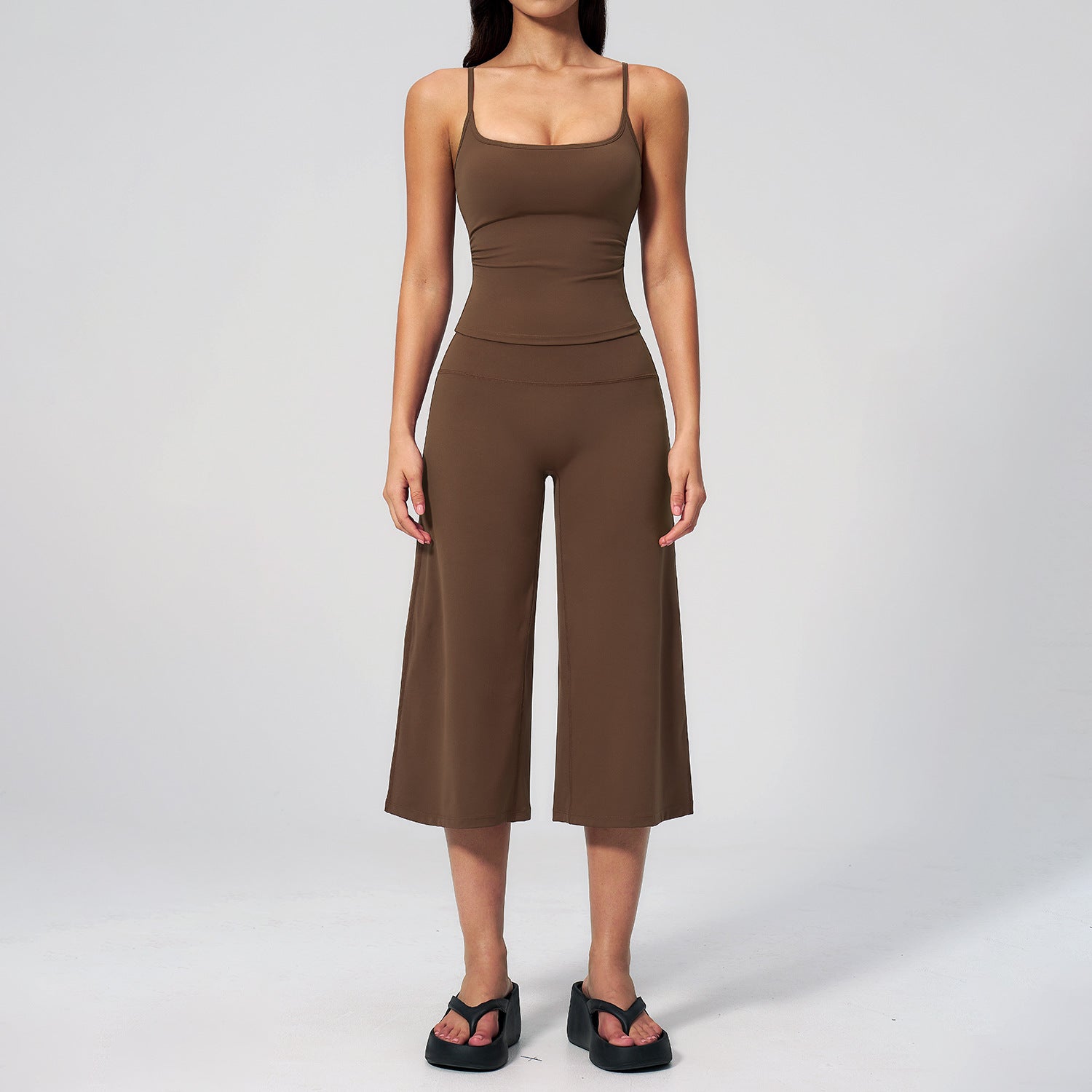 women's new Cami Top with quick-drying Mid-Length leggings yoga set
