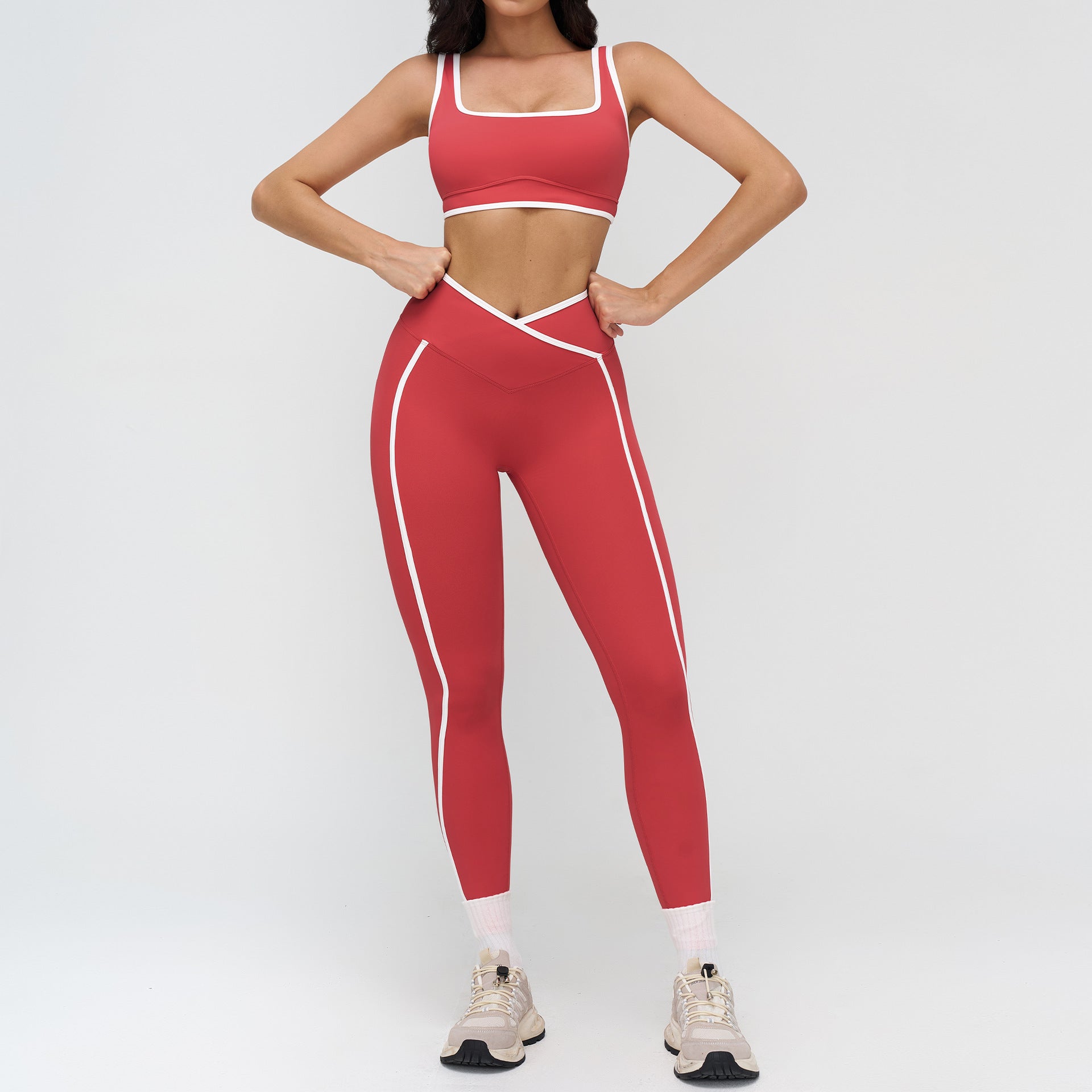 Women's quick-drying sports bras set