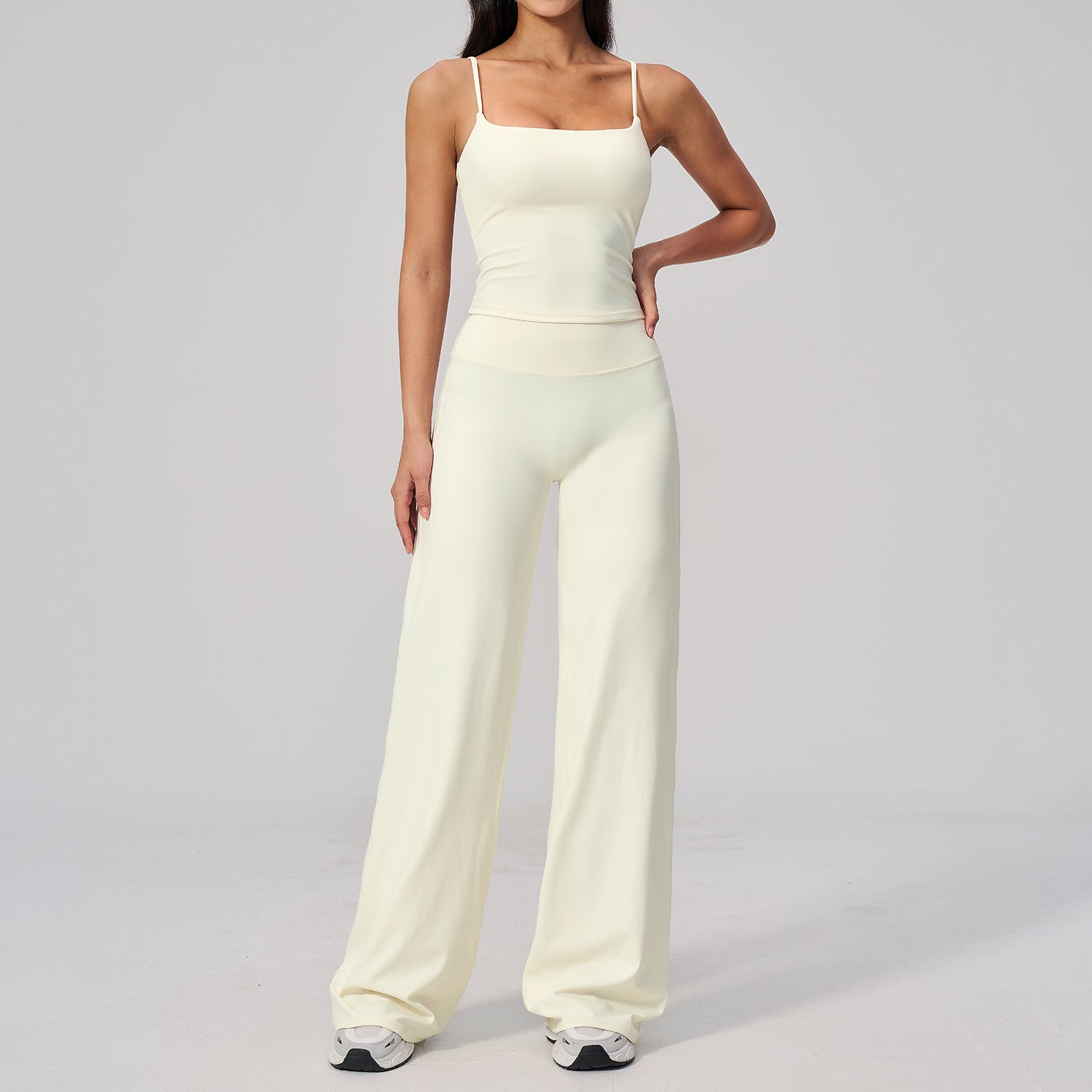 Women's Premium-feel, quick-dry, slimming sportswear for outdoor running and fitness