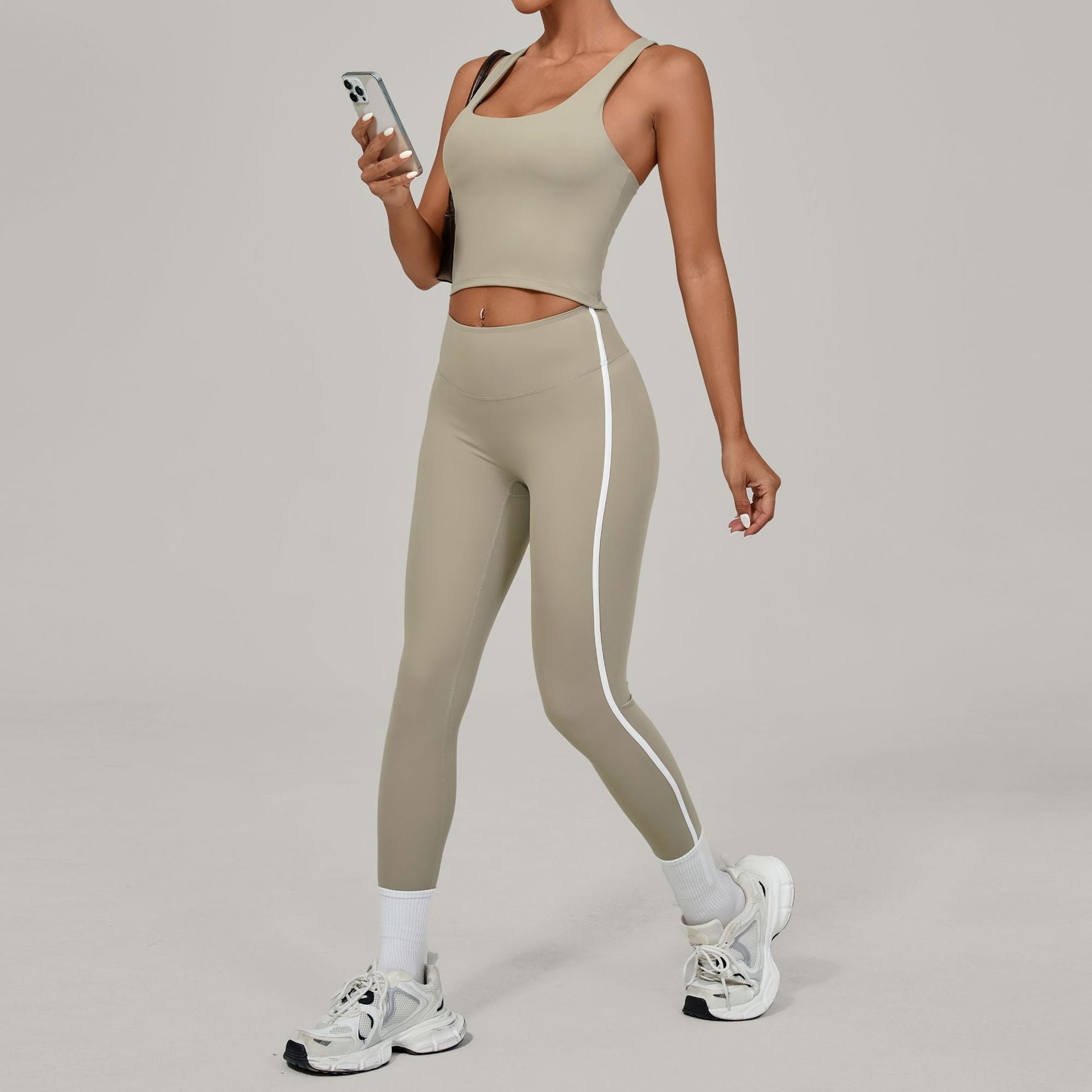 Women's wholesale quick-drying sports set fitness yoga set