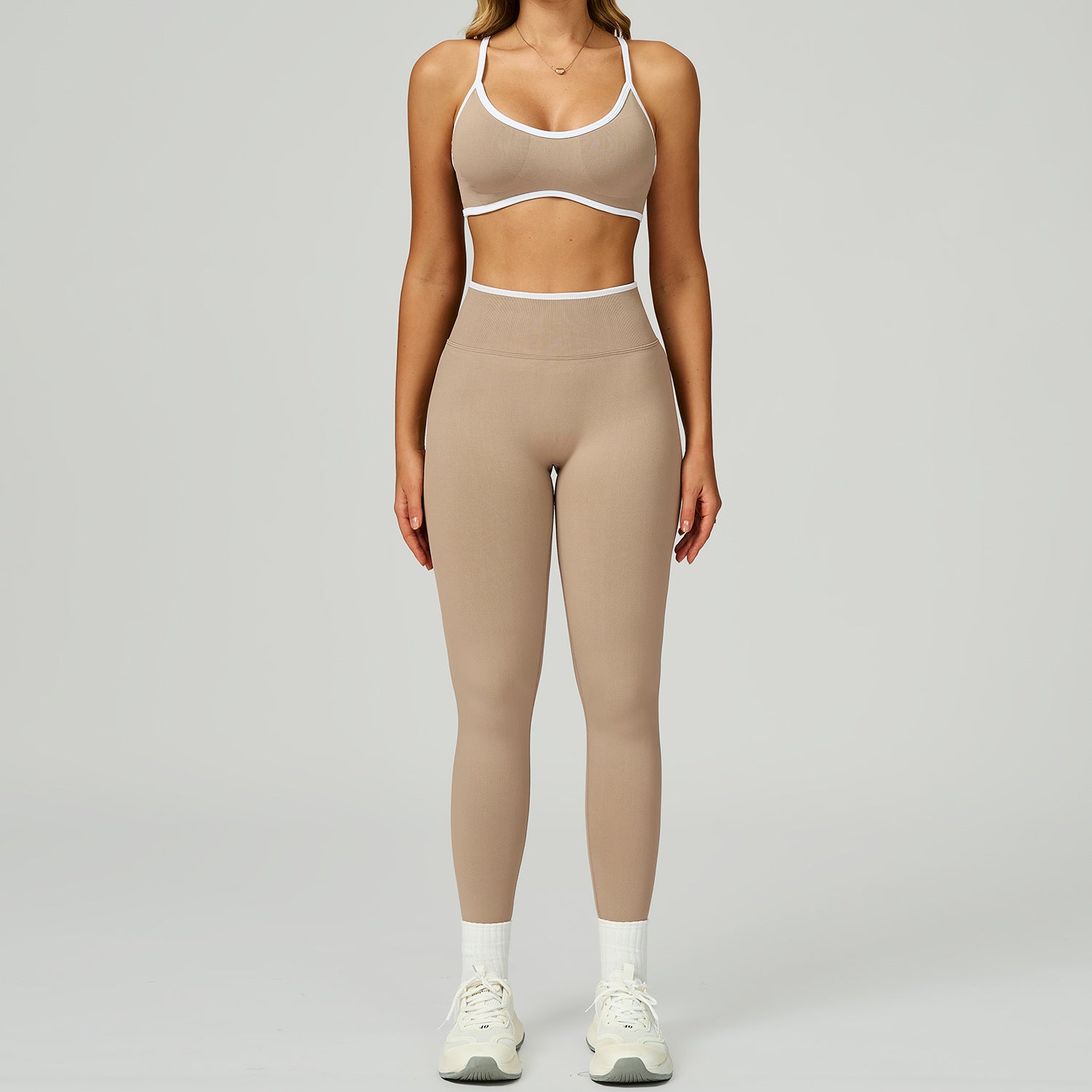 Seamless wholesale sports bras fitness suit