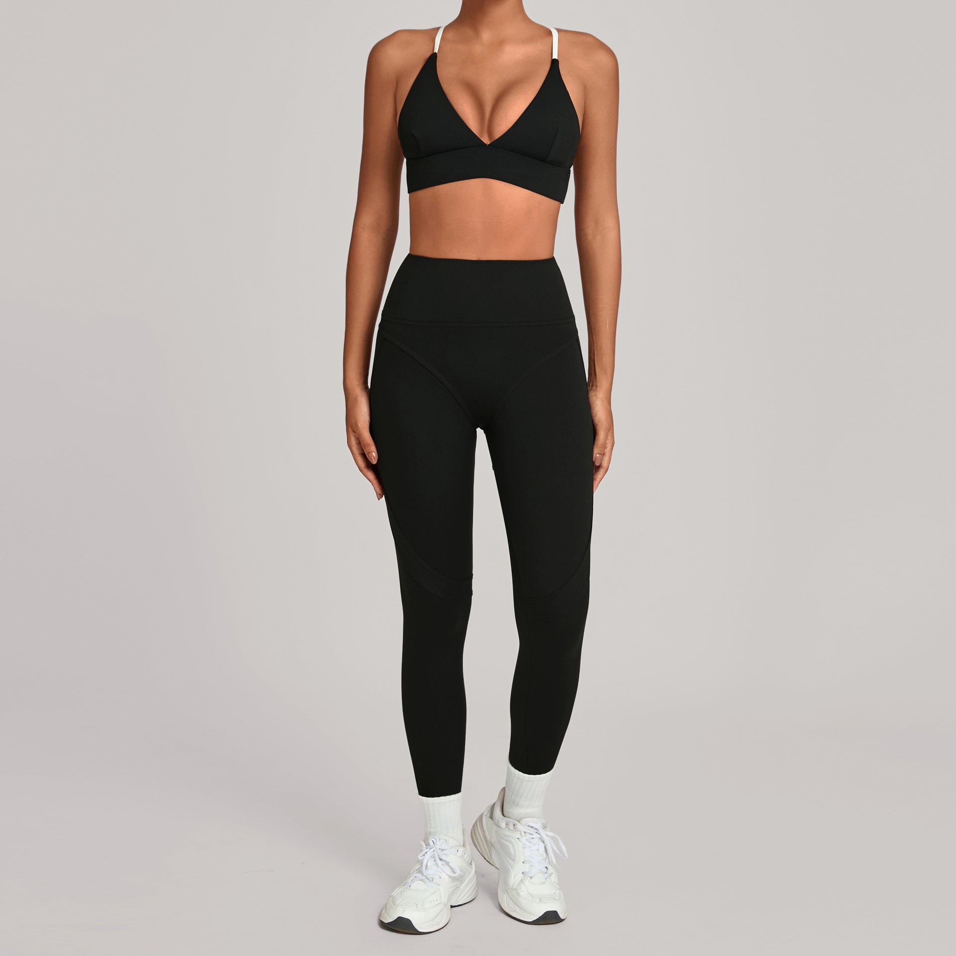 Women's New color blocked yoga bras set