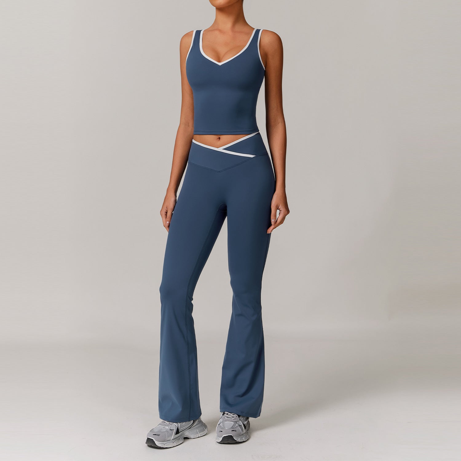Tight nude yoga suit running fitness yoga suit