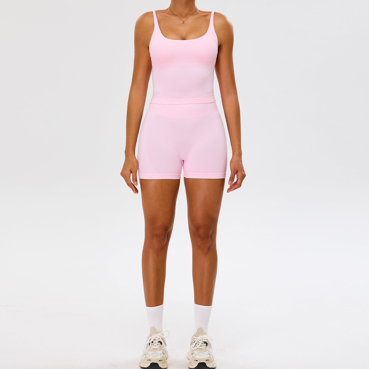 Women's seamless sports fitness bras set