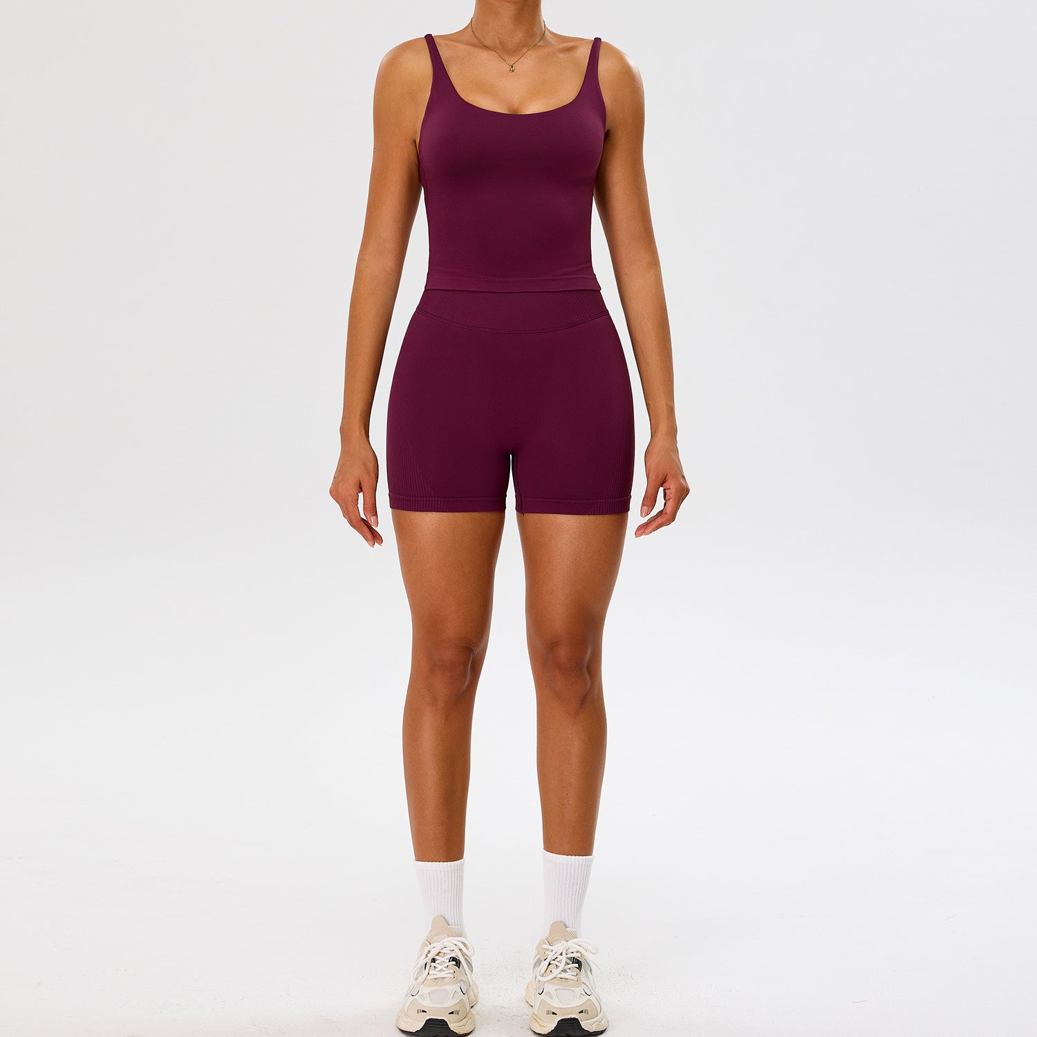 Women's seamless sports fitness bras set