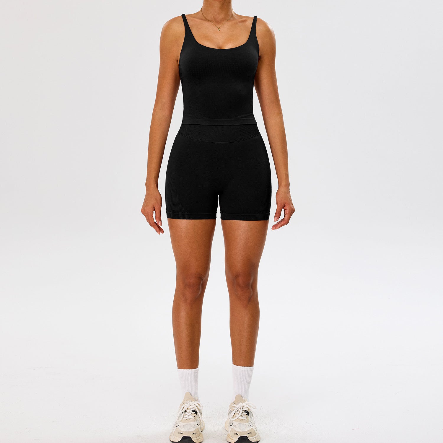 Women's seamless sports fitness bras set