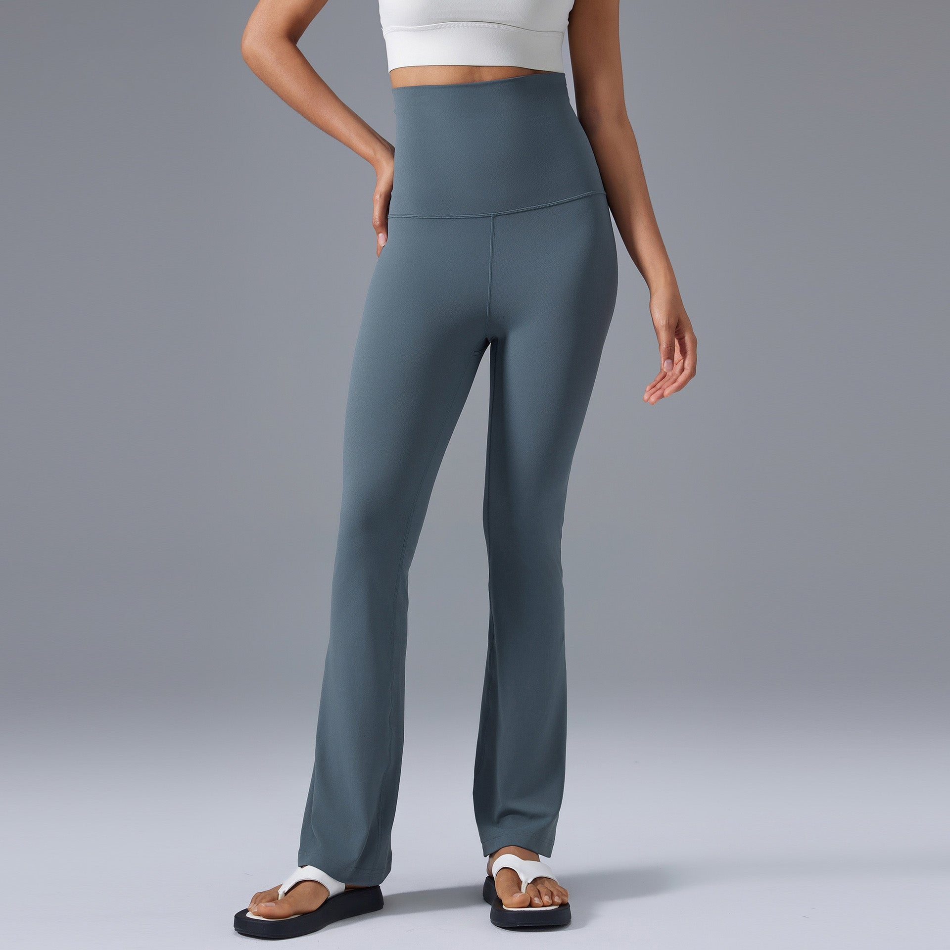 High-waisted hip-lifting flared yoga pants