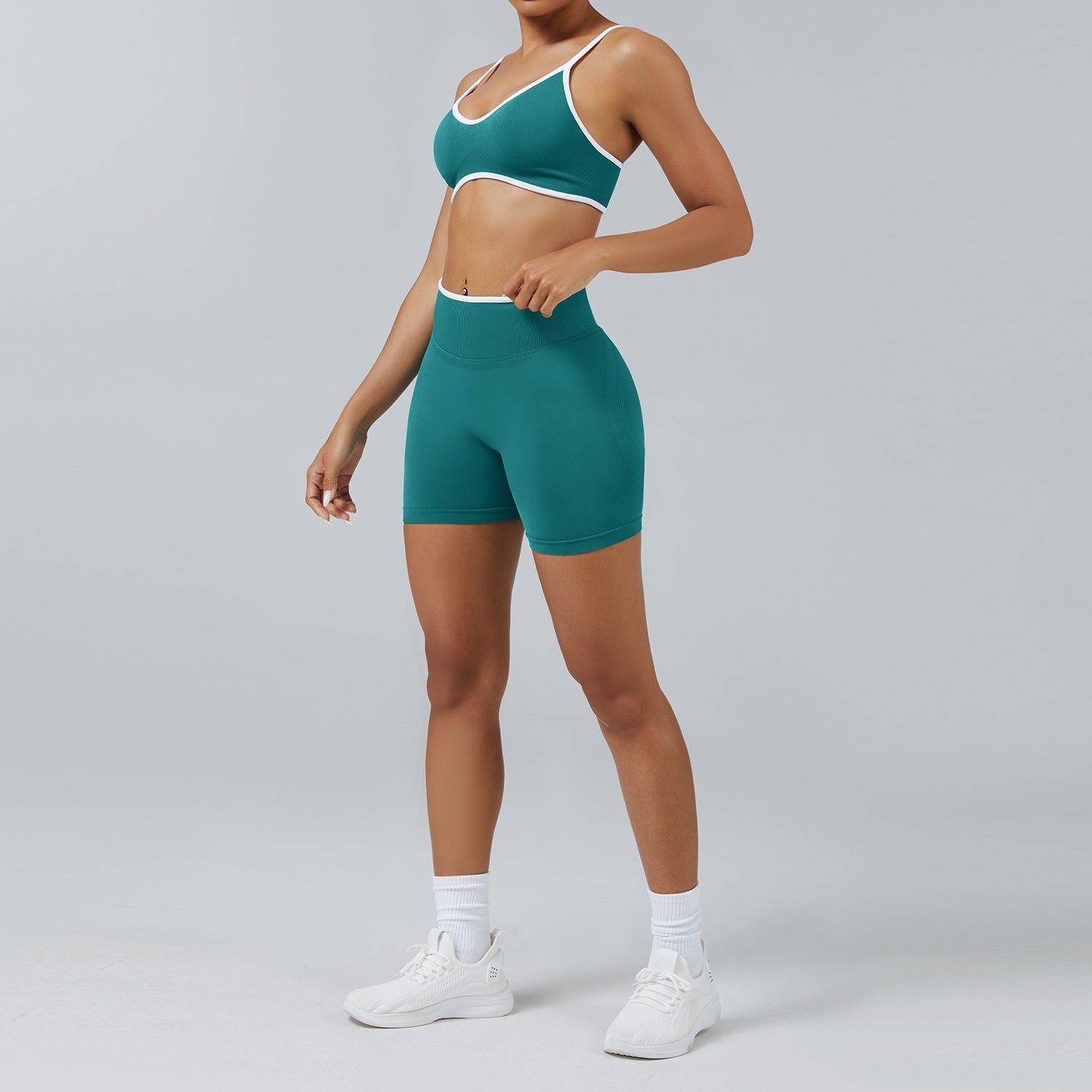 Women's wholesale quick-drying bras with shorts yoga set
