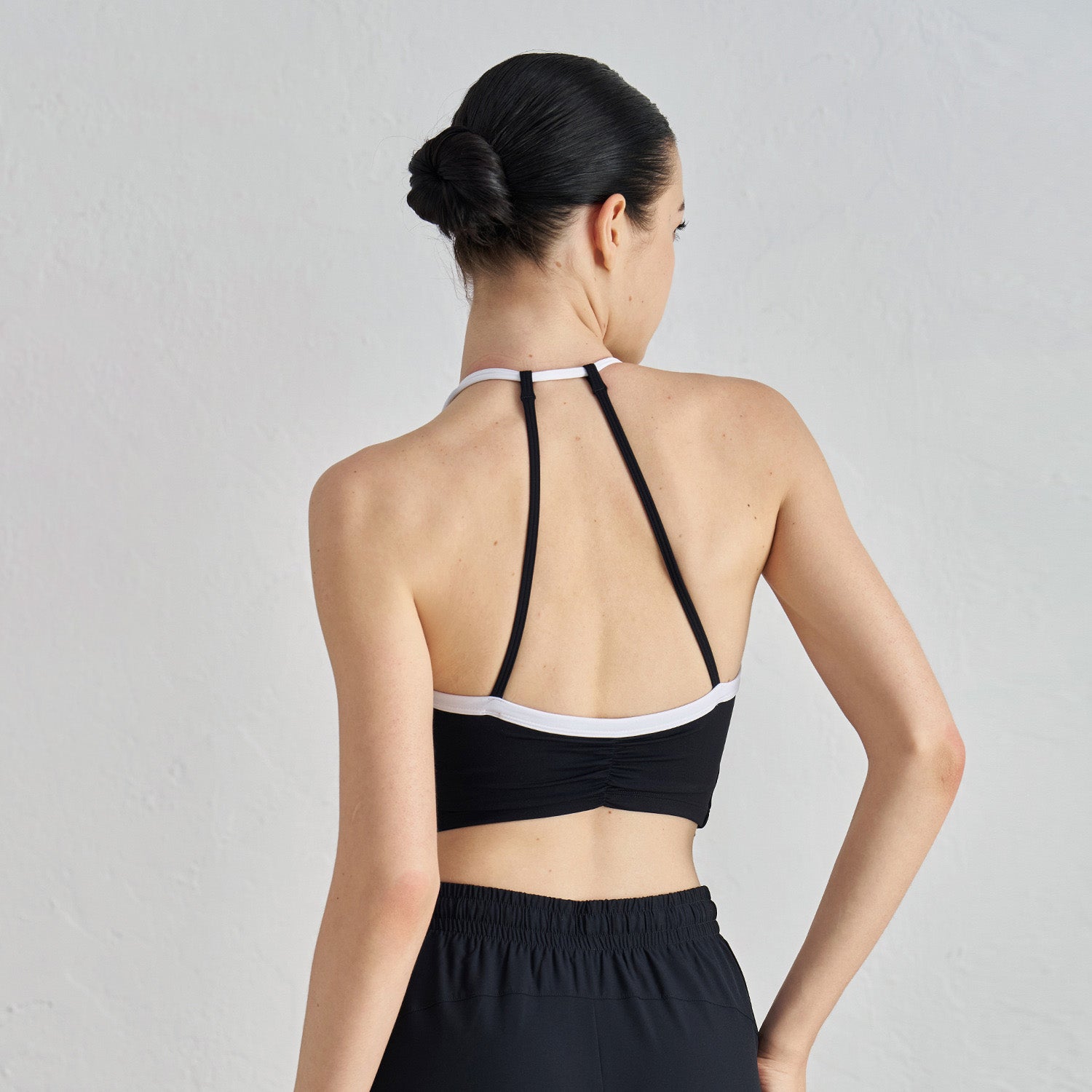Women's sexy halter neck sports bras