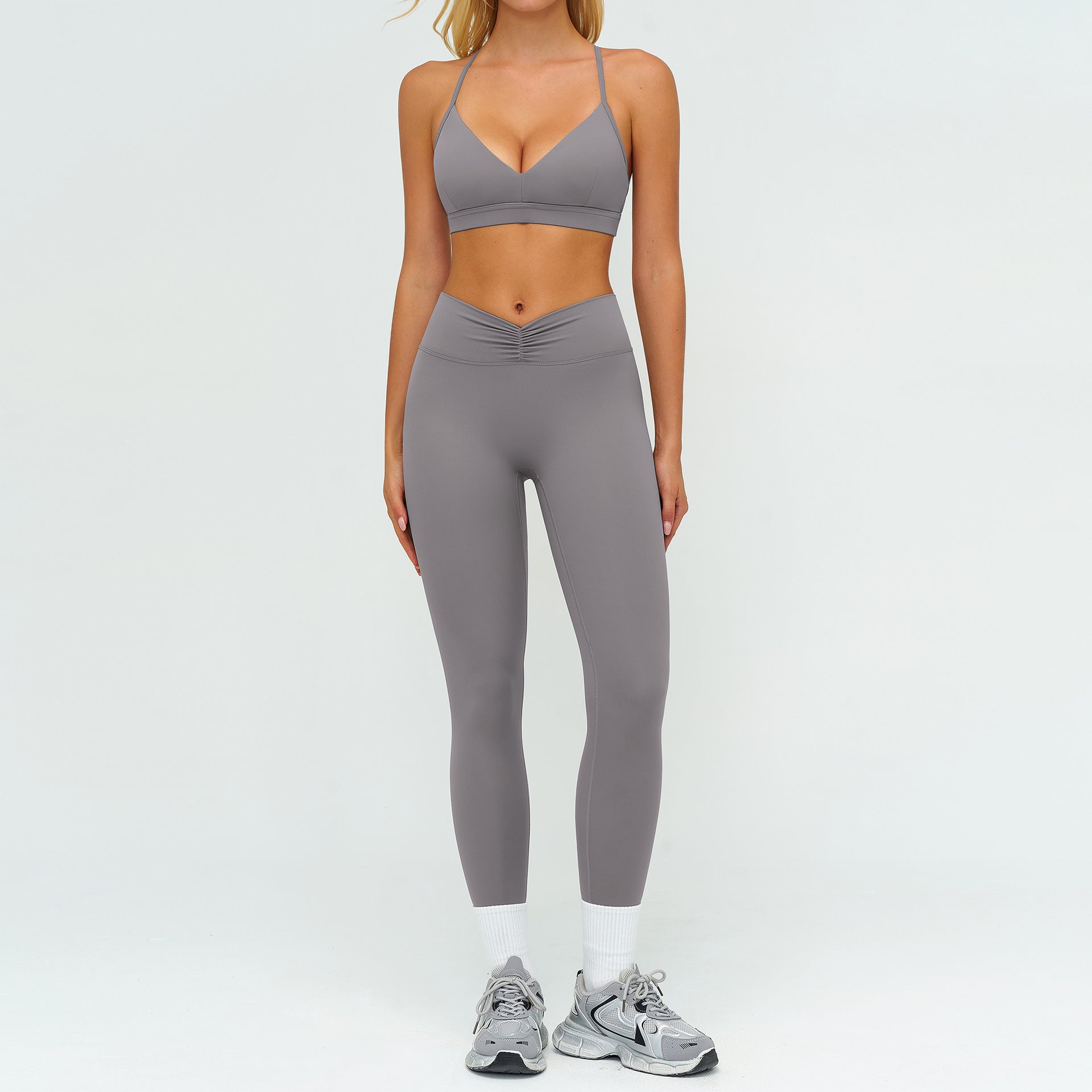 Wome's quick-drying sports bras set
