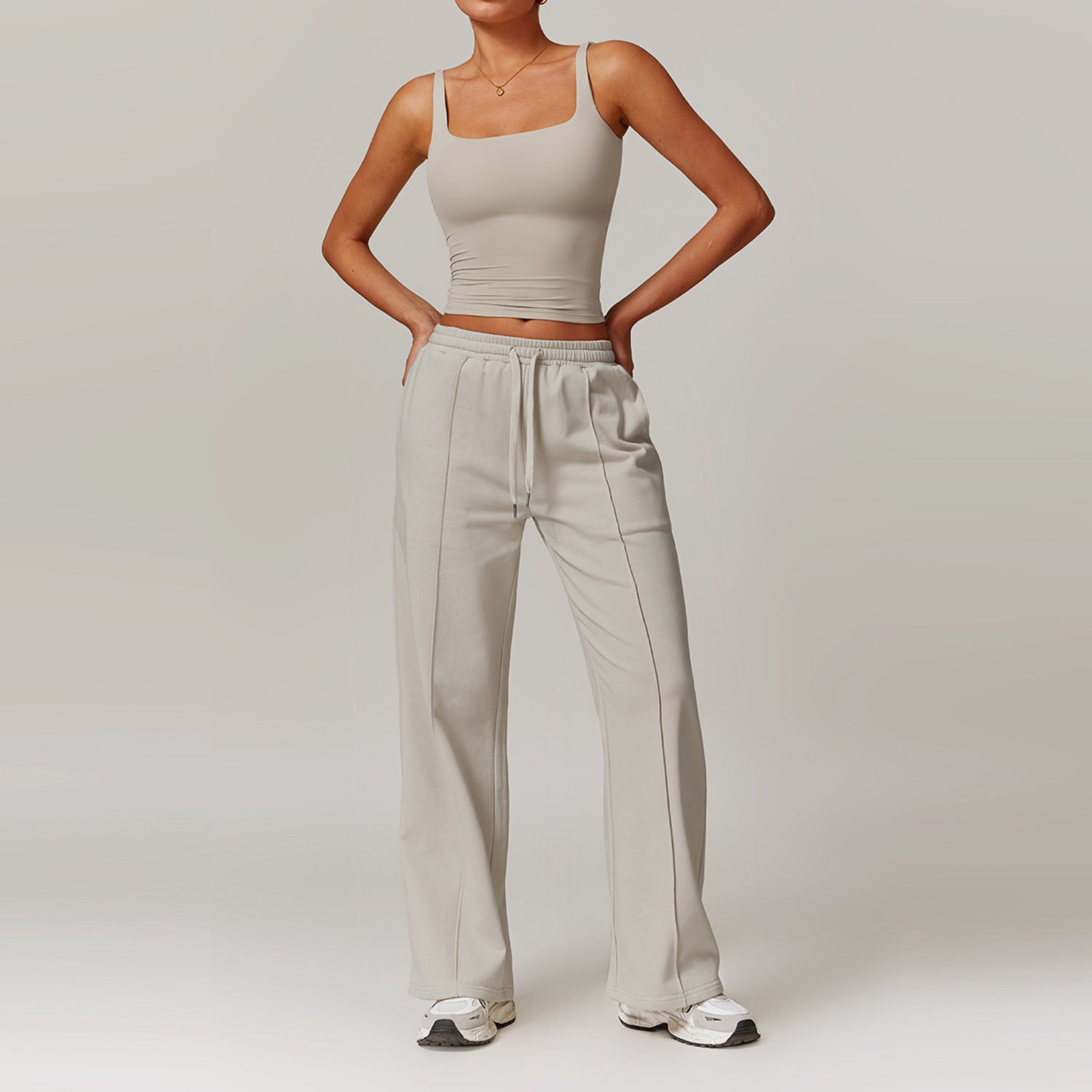 Casual sports bras with sweatpants set