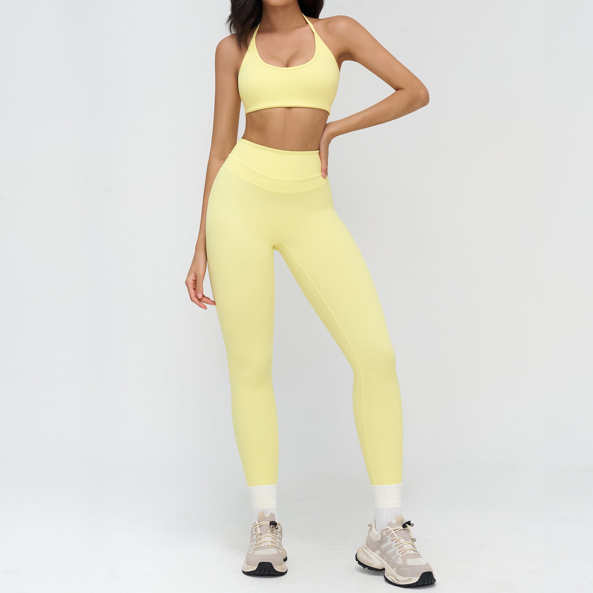 Women's quick-drying sports bras set
