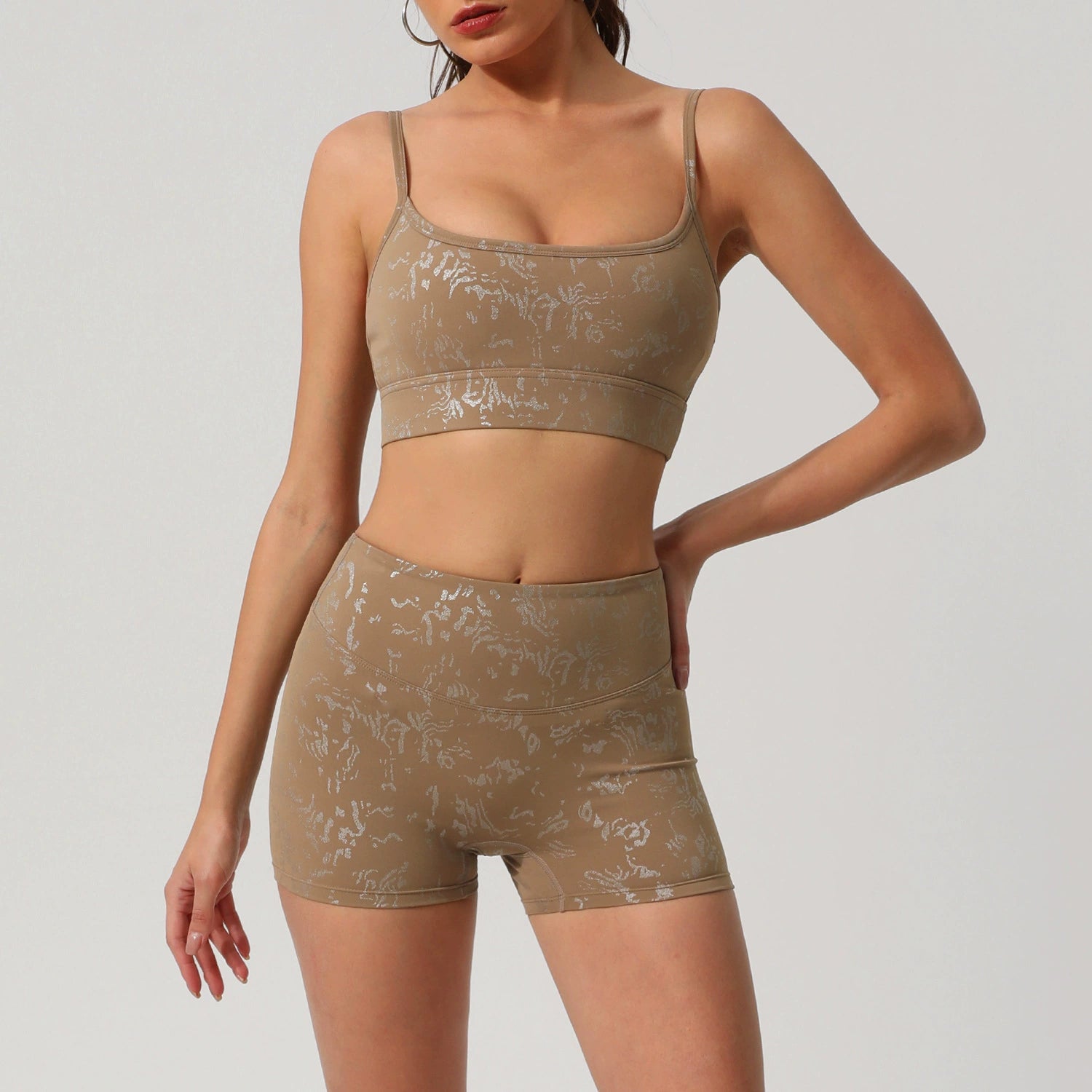 Women's Silver Printed Bra and Shorts Yoga Outfit