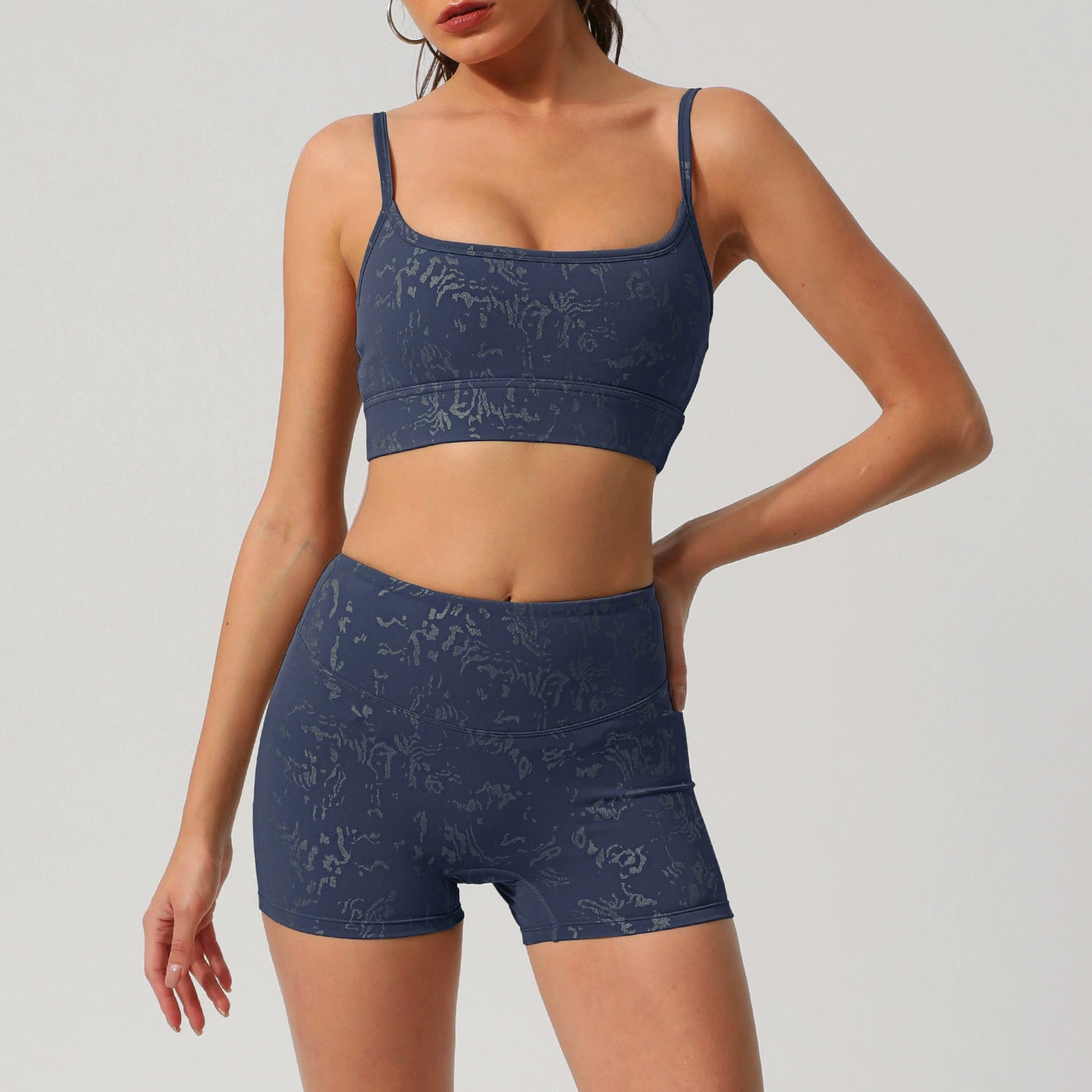 Women's Silver Printed Bra and Shorts Yoga Outfit
