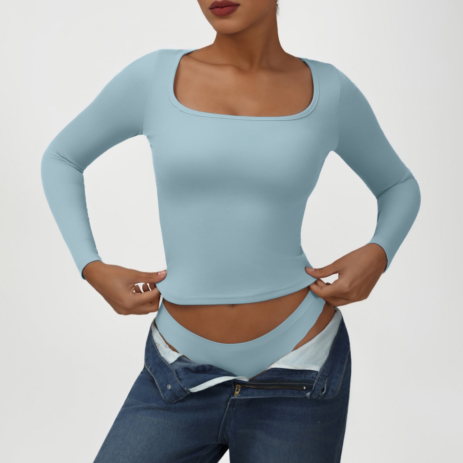New style versatile sports top with square neck