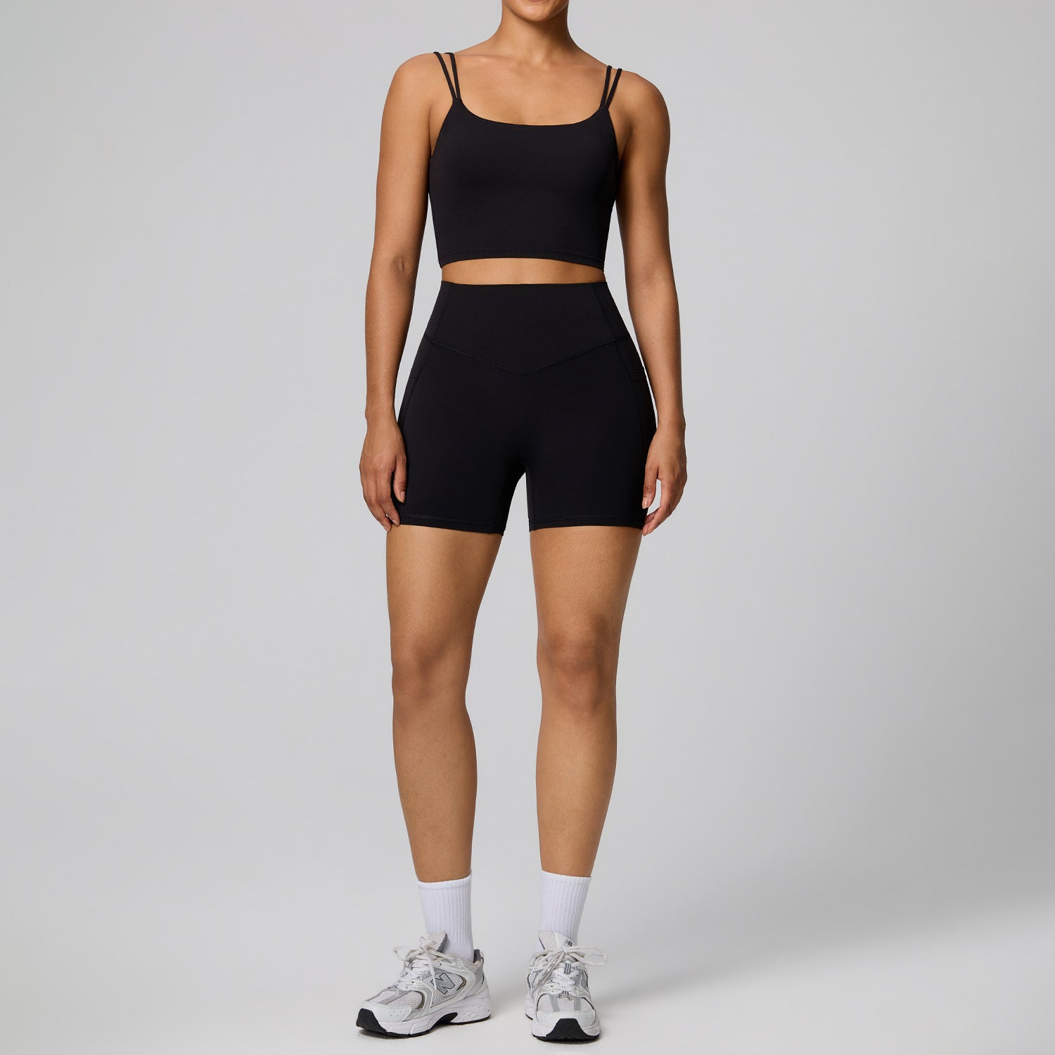 Women's New Quick-Drying Sports Bra with Pocketed Shorts Yoga Set