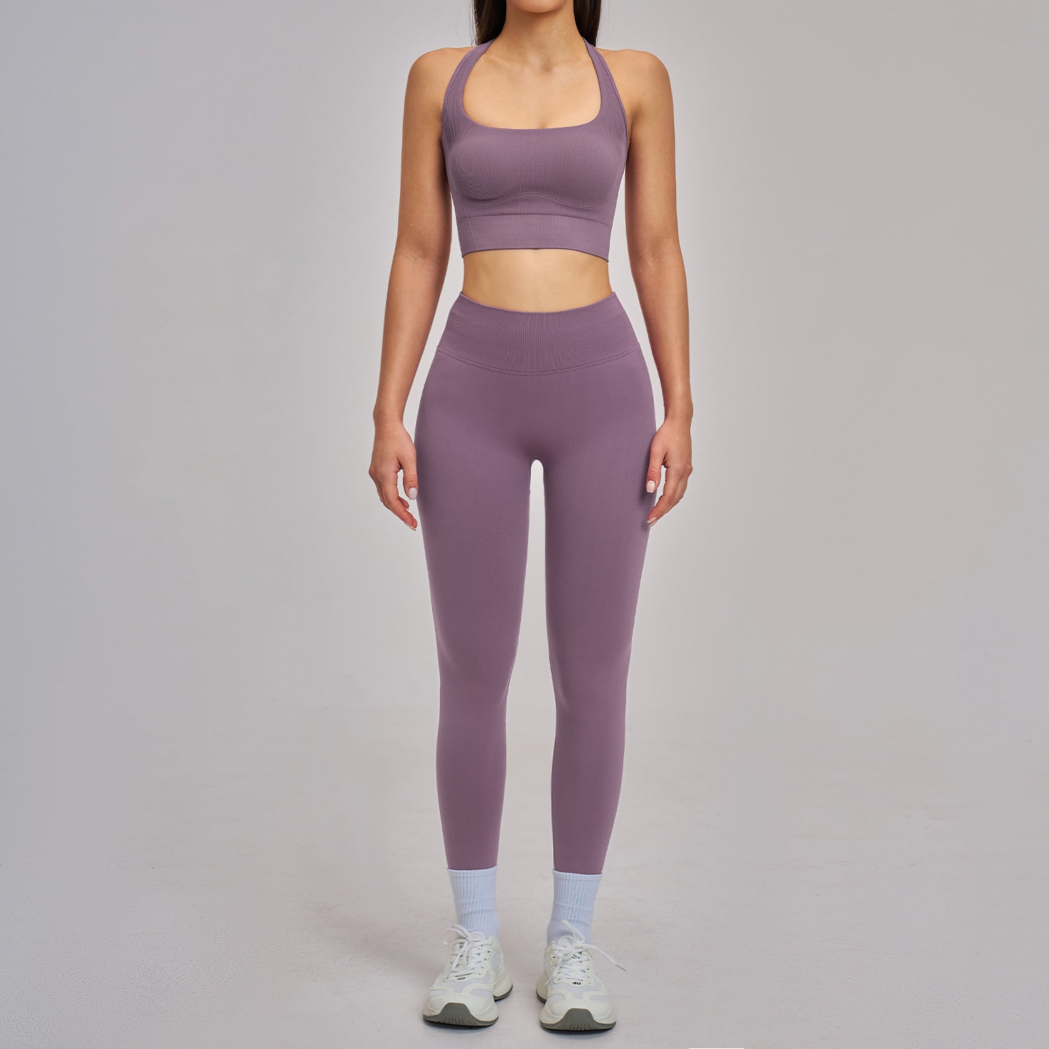 Women's seamless Back-Enhancing Form-Fitting Workout Wear