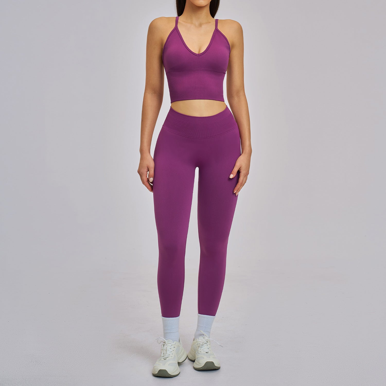 Women's seamless sports beas with leggings fitness yoga set