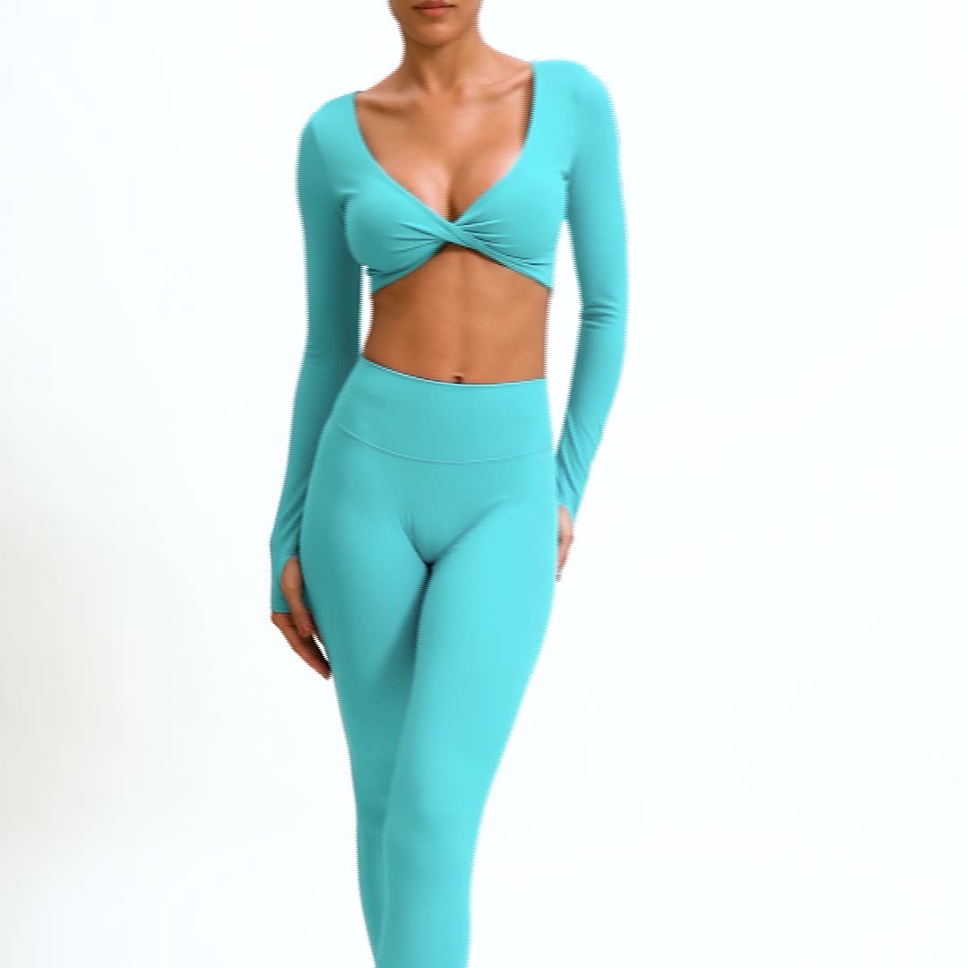 Women's Graceful Motion Long Sleeve Attire Set